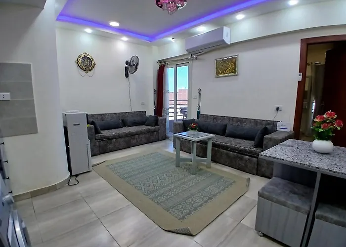 Appartement Feels Like Home, Furnitured, Kitchen, Central, Wifi Near Air Port *