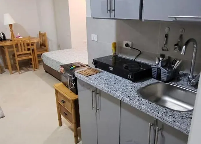 公寓 Feels Like Home, Furnitured, Kitchen, Central, Wifi Near Air Port 洪加達